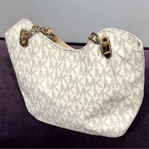 Michael Kors Large Logo Shoulder Bag (Vanilla)